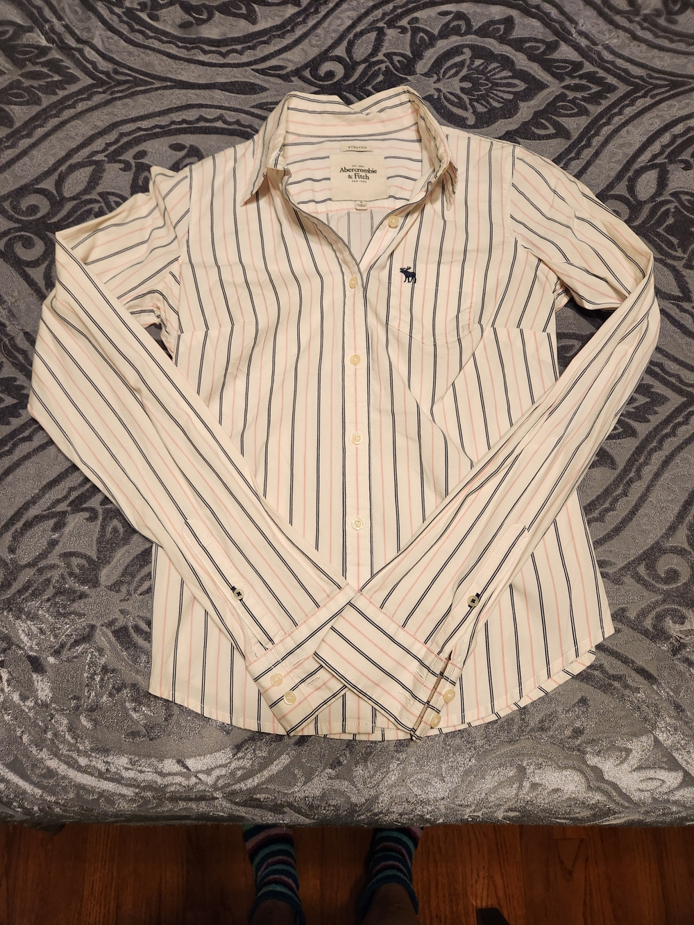 Abercrombie & Fitch Women's Cream Stripe Button-Up Shirt